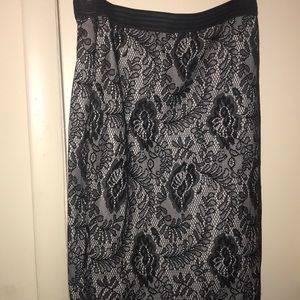 A very nice lace skirt!